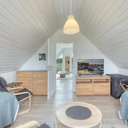 2 Bedroom In